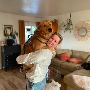 Meet your Posher, Gabby